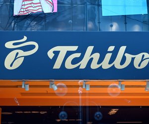 Warum diese Pastell-Becher von Tchibo einen festen Platz an unserem Familientisch haben