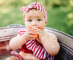 9 wertvolle Tipps, wie unsere Babys die Sommerhitze besser überstehen