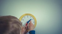 Was ist Zeit? Wir beschreiben sie für Kinder
