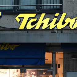 Gemütlich und verspielt: Der Kinderteppich von Tchibo wird der neue Lieblingsplatz