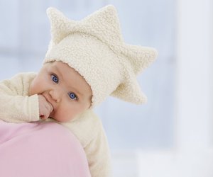 Köpfchen warm, Outfit on point – Coole Babymützen für die Minis