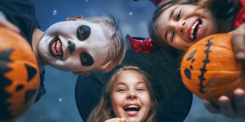 9 Halloween-Spiele mit kostenfreien Downloads für eure Gruselnacht mit Kids
