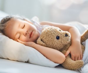 Wieviel Schlaf brauchen Kinder? Eine Übersicht und Tipps aus der Schlafforschung