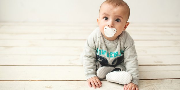 Schnuller fürs Baby: Das solltet ihr über den Nuckel wissen