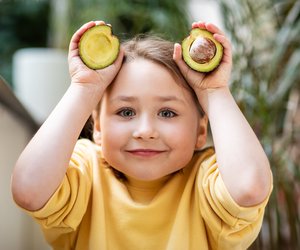 Fett für Kinder: Welche Öle & Co. sind für die Ernährung der Kleinen wichtig?