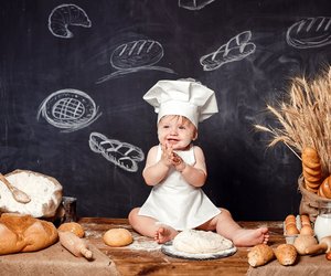 Brot fürs Baby: Ab wann das Lebensmittel erlaubt ist und worauf ihr beim Kauf achten solltet