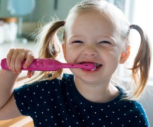 Elektrische Zahnbürsten für Kinder im Test: Die besten Modelle für saubere Beißerchen