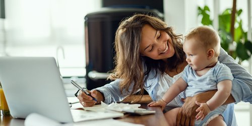 Home-Office mit Baby: Tipps für Heimarbeit mit Säugling