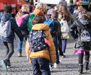 Von damals bis heute: 12 ikonische Schultaschen-Modelle