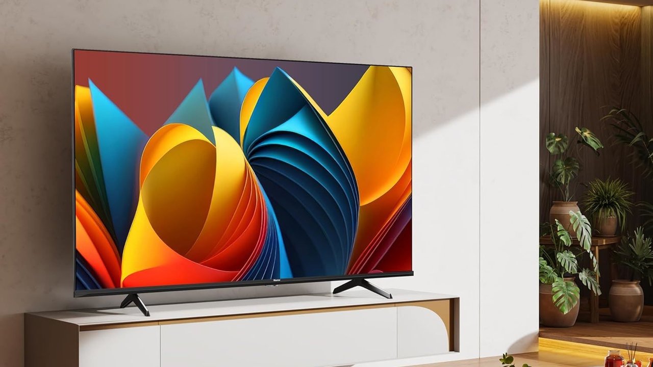 Amazon-Deal - Hisense 55E7NQ 139 cm (55 Zoll)