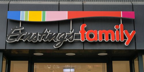 Mit diesen wundervollen Platzsets mit Blumenmotiv von Ernsting's family kommt der Frühling zu euch