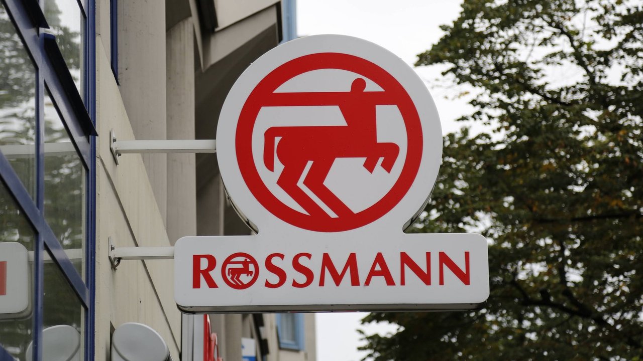 Old School aber cool: Ein kleines Küchenradio gibt es akutell bei Rossmann.