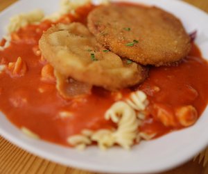 Schlemmen wie früher im Osten: 6 leckere Feierabendrezepte aus der DDR