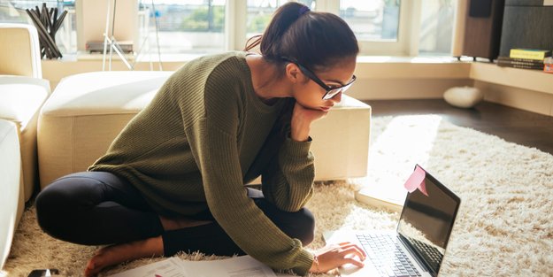 Studienkredit: Finanzielle Hilfe im Studium beantragen