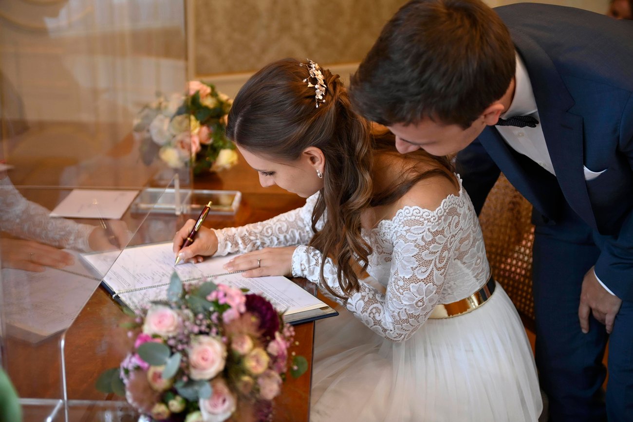 Familienstammbuch und Familienbuch: Was ist was?