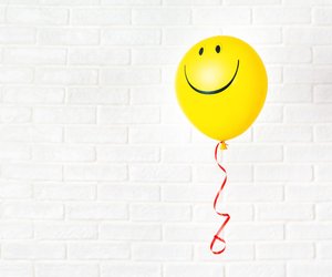 Luftballon-Spiele: 11 geniale Ideen für Fasching, Kinder­geburtstage & Co.
