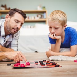 Spiele des Jahres: Diese 15 Gesellschaftsspiele solltet ihr kennen
