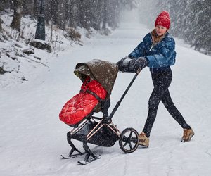 Stylisch & sicher durch Schnee und Kälte: Unsere 3 Cybex-Winter-Lieblingsaccessoires