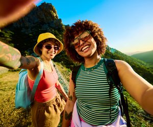 9 super praktische Gadgets für eure Reise im Sommer