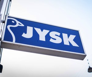 Sommerdeko zum Schnäppchenpreis: Rattan-Gartenlaterne für 10 € bei Jysk
