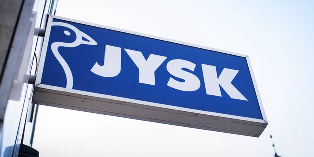 Jysk überrascht mit stilvoller Gartenlaterne in Rattan-Optik – jetzt für nur 10 €