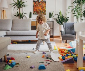 Produkte, mit denen ihr eure Kids an Regentagen drinnen auf Trab haltet