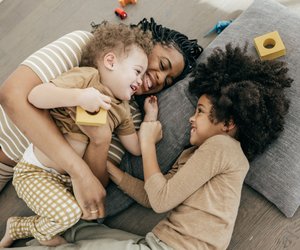 "Genialer Montessori-Trick": So setzt du den Erziehungstrend superleicht um