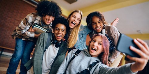 Diese 25 Jugendwörter kennt nur die Gen Z – kennst du sie auch?
