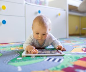 Okay oder nay: Wie viel Bildschirmzeit ist gesund für ein kleines Kind?