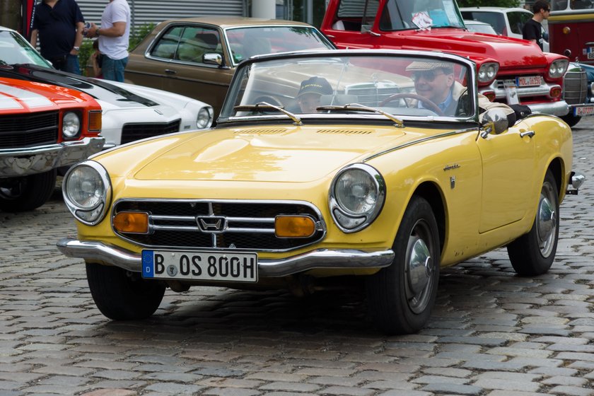 Honda S800 bei den 26. Oldtimer-Tagen Berlin-Brandenburg, 2013