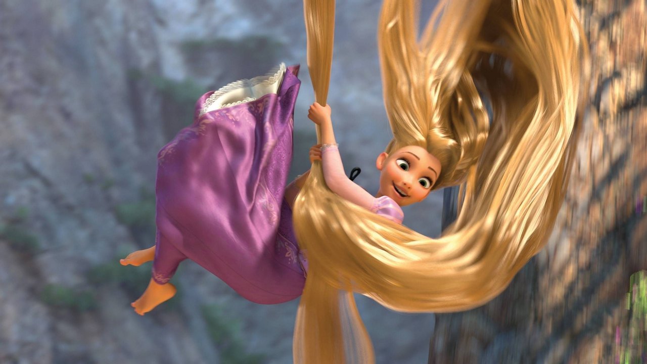 Rapunzel schwingt an ihren langen Haaren in der Luft