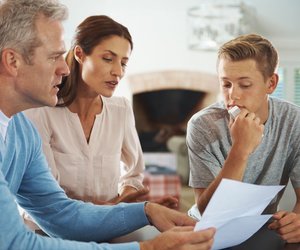 Zeugnis-Schock? Diese 3 Strategien bringen euer Kind wieder auf Kurs
