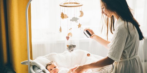 Darum bekommen wir neue Regelungen bei "Baby-Influencer*innen"