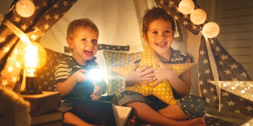 Kindertaschenlampe: Diese 5 Modelle begleiten eure Kids durch die Nacht