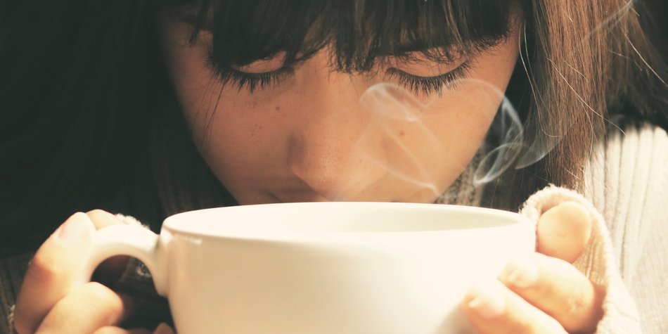 Kamillentee und Stillen: Ist der Tee geeignet für die Stillzeit?