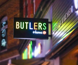 Verwandle&#x20;deinen&#x20;Balkon&#x20;mit&#x20;dieser&#x20;H&#x00E4;ngematte&#x20;von&#x20;Butlers&#x20;in&#x20;ein&#x20;Paradies