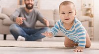 Das Baby krabbelt nicht – warum und was kann ich tun?