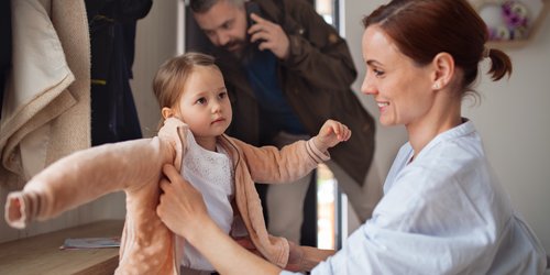 Gegen morgendliche Ausraster: Diese 5 Tipps helfen, wenn eure Kids einfach nicht fertig werden