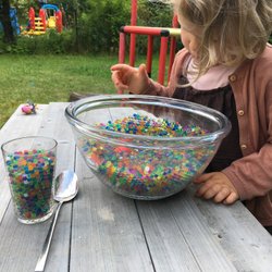 Wasserperlen für Kinder: So macht Abkühlung richtig Spaß
