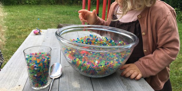 Wasserperlen für Kinder: Großer Bubble-Spaß mit Erfrischungsfaktor