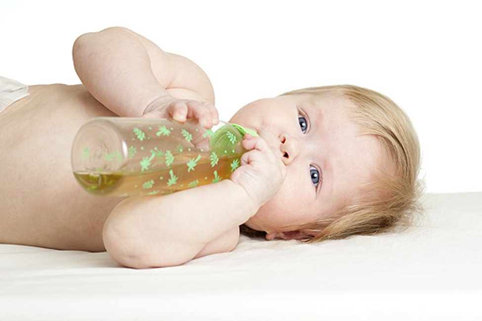 Wieviel Muss Ein Baby Trinken 10 Fragen Zum Trinken Bei Babys