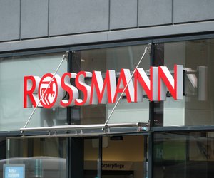 Diese Garten-Solarleuchte von Rossmann ist ein echter Geheimtipp