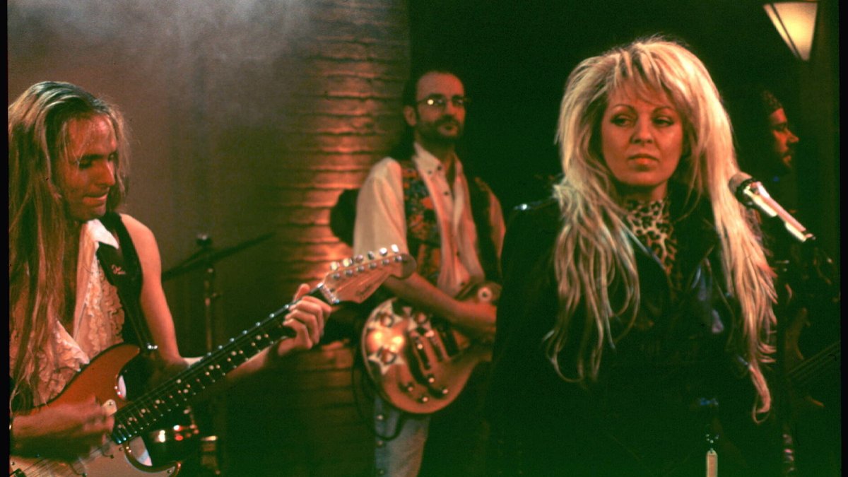 Von Nina Hagen bis Reinhard Lakomy: Diese DDR-Songs kennt jeder (mit ...