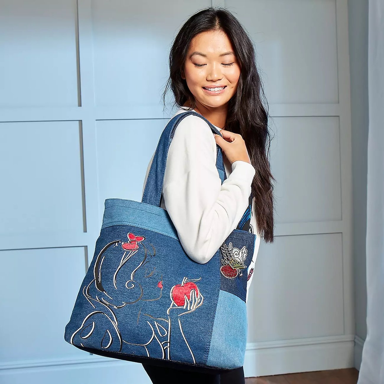Disney Store Schneewittchen Stofftasche Disney Store Schneewittchen Stofftasche