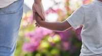 Ein Kind adoptieren: Alle Voraussetzungen für eine Adoption