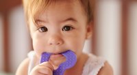 Die orale Phase: Das Baby steckt alles in den Mund