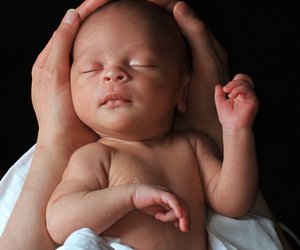 Zwischen Genen & Erziehung: Was wir über die Persönlichkeits-Entwicklung bei Babys wissen