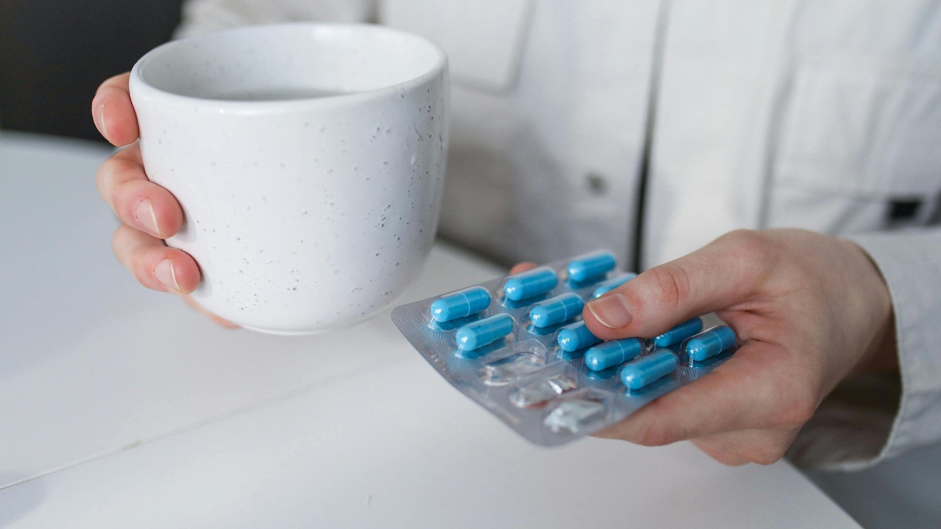 Antibiotika und Ibuprofen Darf ich beides gleichzeitig nehmen?