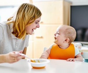 Knoblauch fürs Baby: Ab wann darf ich mit Knoblauch würzen?