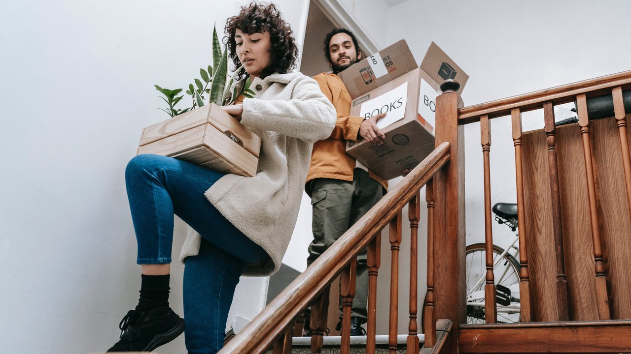 Ab Wie Viel Jahren Darf Man Ausziehen www.familie.de